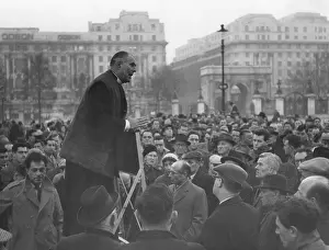 Pacifism: Donald Soper, Methodist minister, socialist and pacifist
