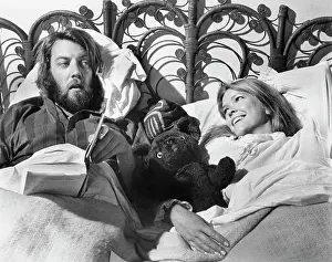 Burstyn: Donald Sutherland - Ellen Burstyn