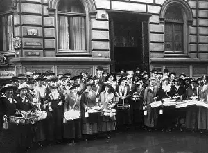 Collectors: Donation collectors in Hamburg, 1916