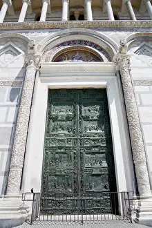 Asunta: Door of the Duomo in Pisa, Italy