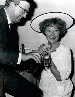 Lawton: Dora Bryan, English actress, husband Bill, Hello Dolly debut
