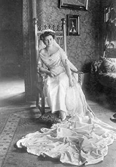 Pillow: Dora von Specht, 1913