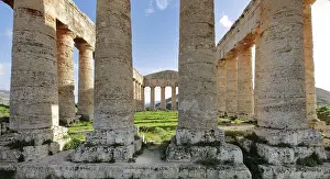 Trapani: Doric temple, Segesta, Sicily, Italy