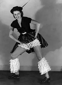 Dances: Dorothea Albu