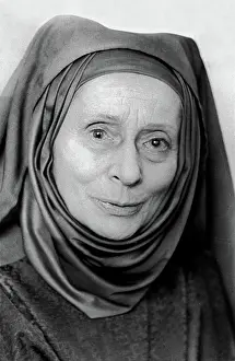 Neff: Dorothea Neff