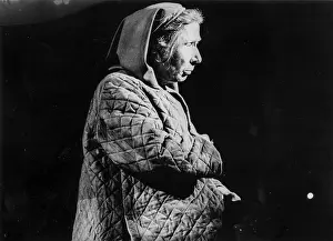 Mutter: Dorothea Neff in Mutter Courage und ihre Kinder
