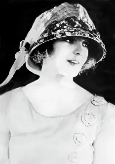 Mackaill: Dorothy Mackaill - actress