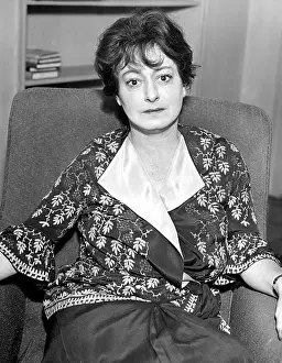 Cvpl: DOROTHY PARKER in 1932.?