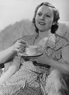 Floaty: DOTTY FROCK & TEA