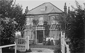 Bayed: DOUBLE-BAYED HOUSE