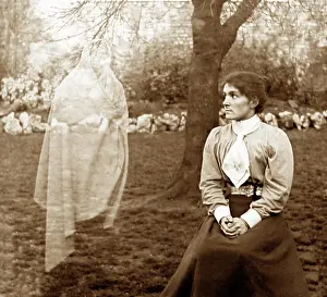 Edwatdian: A double-exposure photograph creating a ghost illusion