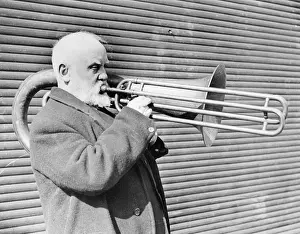 Keighley: DOUBLE-SLIDED TROMBONE