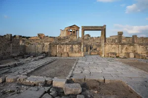 Thugga: Dougga