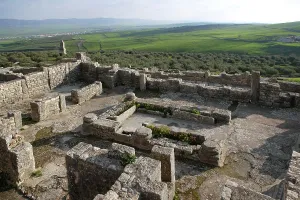 Thugga: Dougga