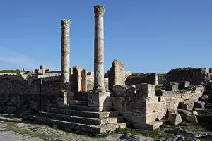 Thugga: Dougga