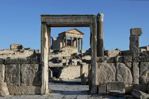 Thugga: Dougga