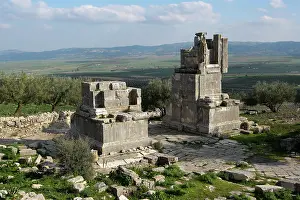 Thugga: Dougga