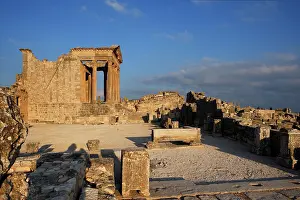 Thugga: Dougga