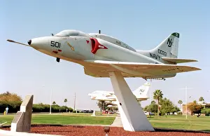 Catapult: Douglas A-4B Skyhawk 142094