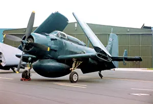 Correct: Douglas AD-4W Skyraider - Skyraider AEW.1 WT121 (WT983)