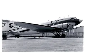 Tana: Douglas C-47A HK-1512