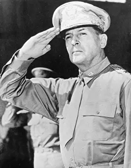 Macarthur: Douglas MacArthur