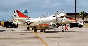 Lexington: Douglas TA-4J Skyhawk 158078
