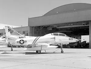 Skyhawk: Douglas TA-4J Skyhawk 158132