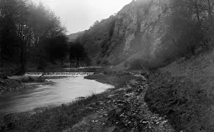 Dovedale: Dovedale - river and waterfalls