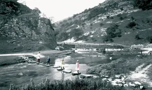 Dovedale: Dovedale, Stepping Stones 1914