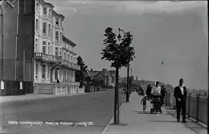 Stroller: Dovercourt Marine Parade