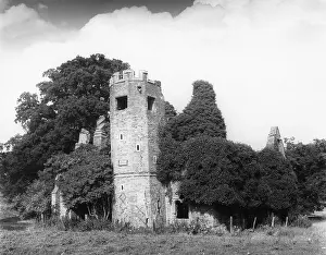 Fawsley: DOWER HOUSE TOWER