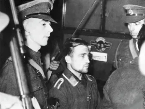 Escorted: Downed German airmen, 1940