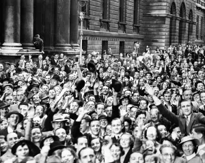 Offer: Downing Street, 1939