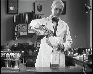 Fleming: Dr Alexander Fleming, the Inventor of Penicillin