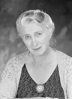 Beryl: Dr. Beryl Harding - Physician