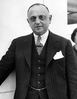 Buchman: Dr. Frank Buchman