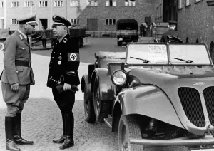 Transmitter: Dr. Glasmeier and Dr. Winkelnkemper while talking, 1938