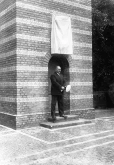 Bredow: Dr. Hans Bredow