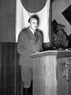 Nsrb: Dr. Hans Frank during a speech in Berlin, 1941