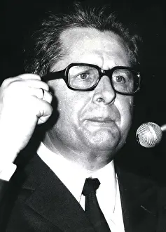 Dismissal: Dr Hans Jochen Vogel, Mayor of Munich, Germany