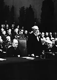 Bruning: Dr. Heinrich Bruning