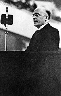 Bruning: Dr. Heinrich Bruning