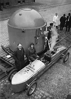 Valier: Dr. Heylandt and Max Valierwith their rocket car, 1930