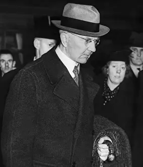 Schacht: Dr. Hjalmar Schacht