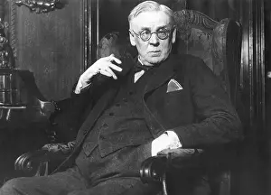 Schoenherr: Dr. Karl Schoenherr