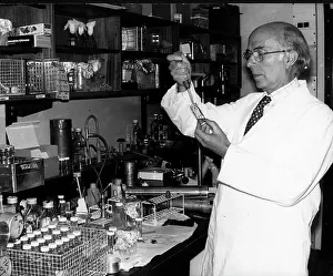 Dulbecco: Dr. Renato Dulbecco