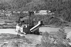 Drag: Drag on the Bodaibinka River, 1968