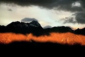 Squall: Dramatic light on the Cook range of mountains - New Zealand
