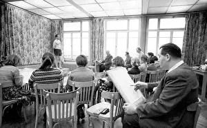 Tachezy: Drawing class - art class